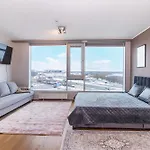 Revalia Fahle Airport Bus-station With Views Apartamento Talin