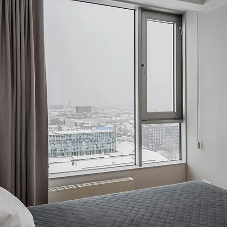 Apartment Revalia Fahle Airport Bus-station With Views