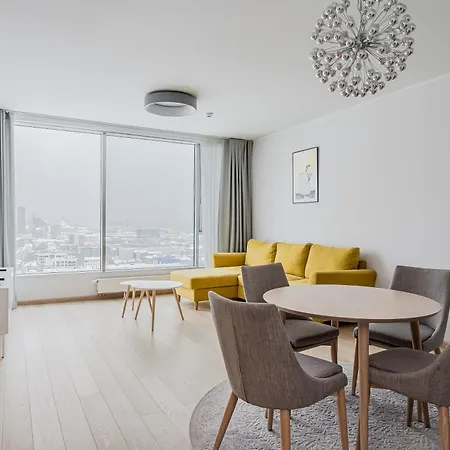 公寓 Revalia Fahle Airport Bus-station With Views