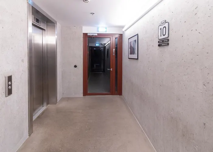 Revalia Fahle Airport Bus-station With Views * Tallin