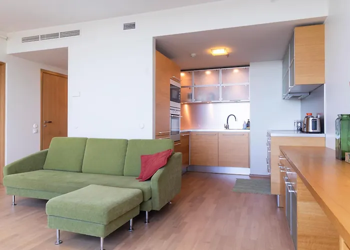 Apartman Revalia Fahle Airport Bus-station With Views Tallinn