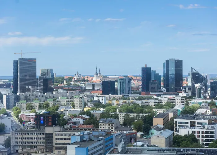 Apartman Revalia Fahle Airport Bus-station With Views *