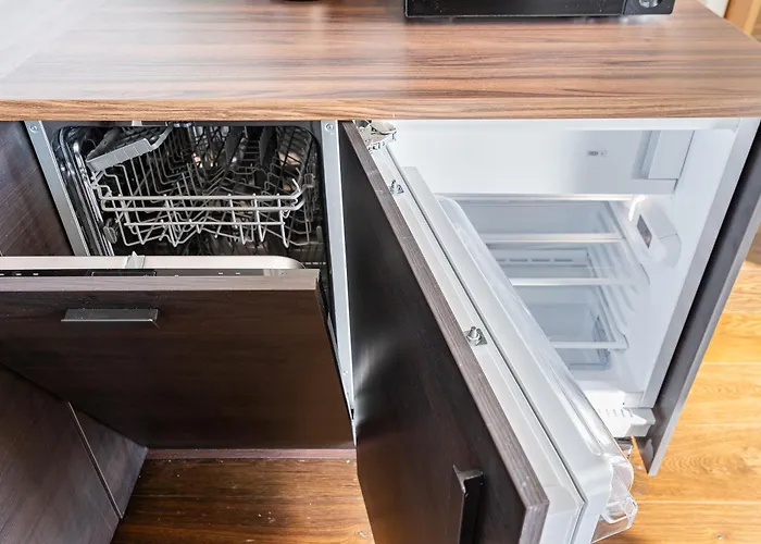 Revalia Fahle Airport Bus-station With Views * Tallinn